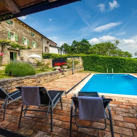 Casa Mazuli *
